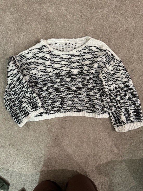 midnight sun Sweaters - Black & White Marled Crewneck Sweater - Women